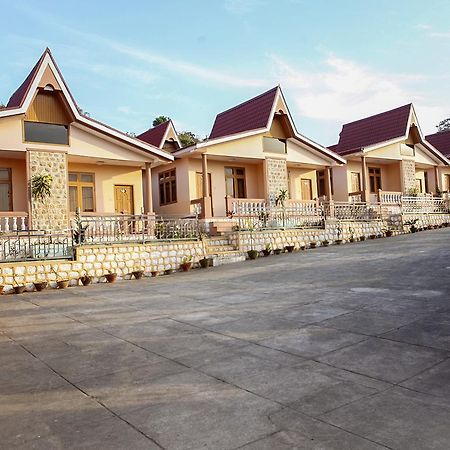 โรงแรมราโมนาร์ กาลอว์ ภายนอก รูปภาพ