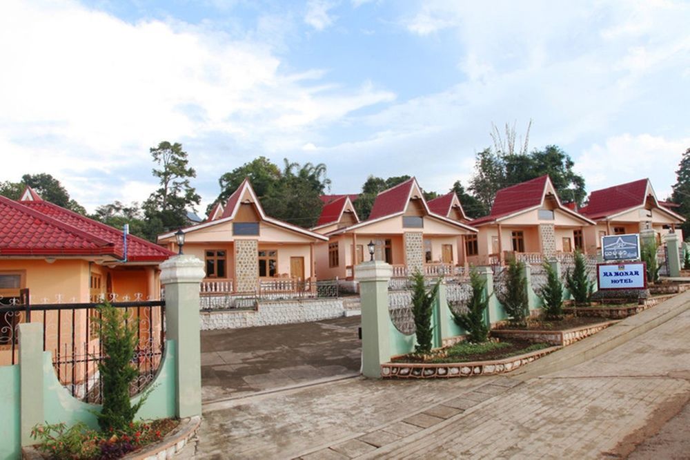 โรงแรมราโมนาร์ กาลอว์ ภายนอก รูปภาพ