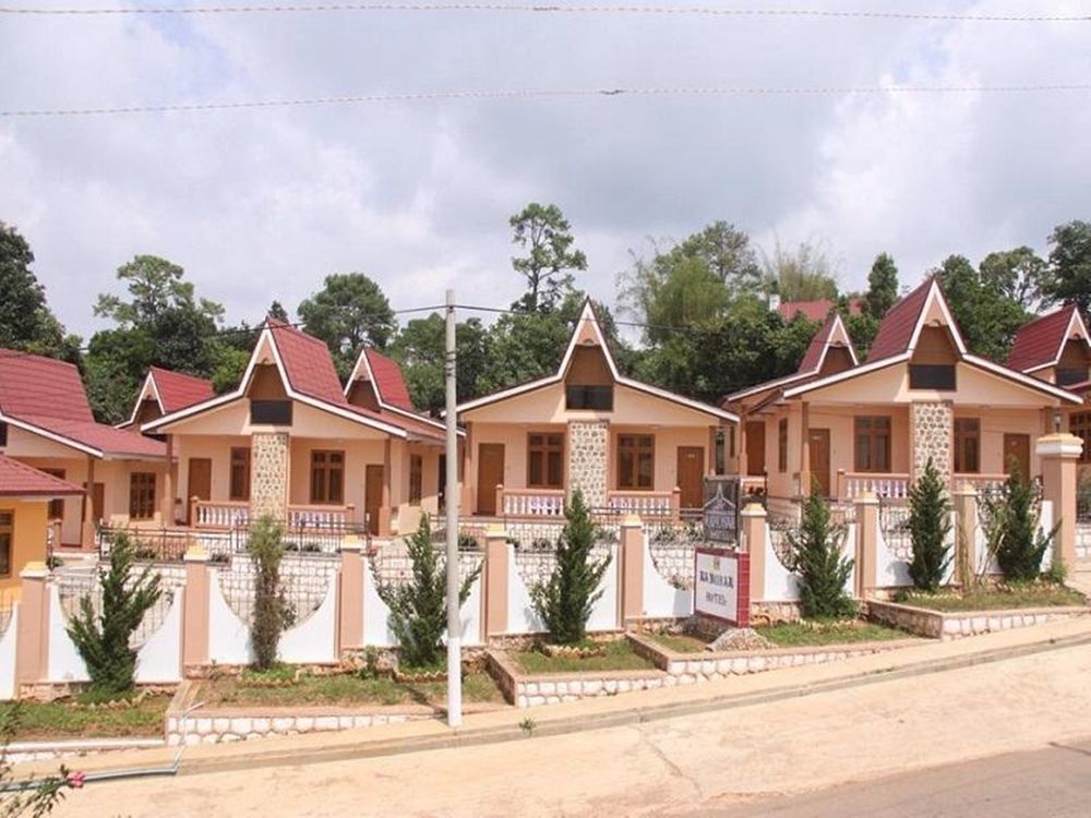โรงแรมราโมนาร์ กาลอว์ ภายนอก รูปภาพ